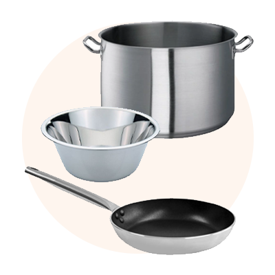 Casseroles, poêles et plats en inox
