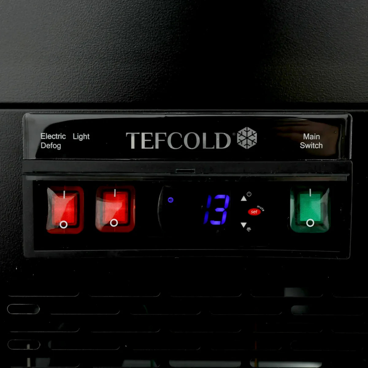 Comptoir vitrine réfrigéré pour pâtisseries Tefcold PDA3-CTF120B-1