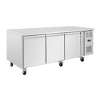 Table réfrigérée pâtissière Polar Série U EN 60 x 40 (600 x 400 mm) 3 portes 634 litres sur roulettes