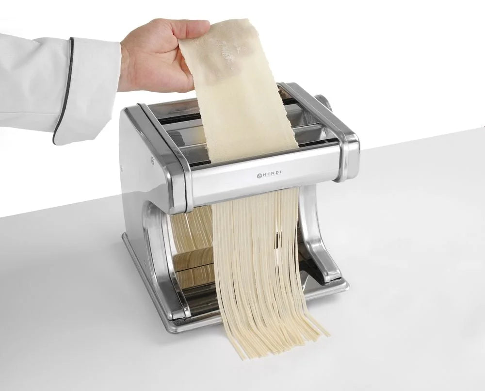 Machine à pâtes électrique