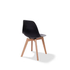 Feros Keeve chaise empilable noire sans accoudoirs, structure en bois de bouleau et assise en plastique, 470 x 530 x 830 mm