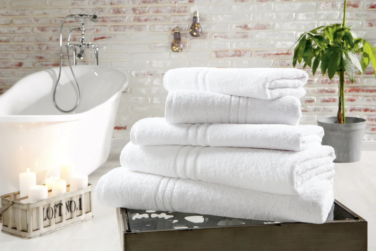 Serviette éponge foulée Premium double bordure - 70 x 200 cm