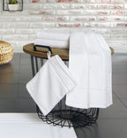 Gant de toilette en tissu éponge foulé City blanc - 17 x 24 cm