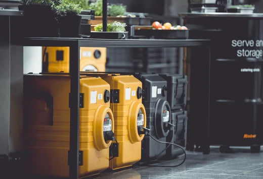 Thermobox Rieber 52 litres à chargement frontal avec chauffage à air pulsé numérique, orange