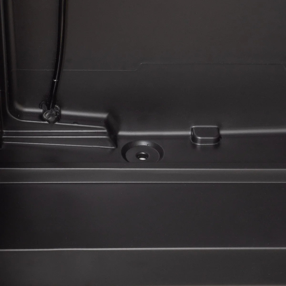 Armoire à boissons GK-360BB, volume utile 360 Litres, 4 clayettes réglables, éclairage intérieur, verrouillable, noir