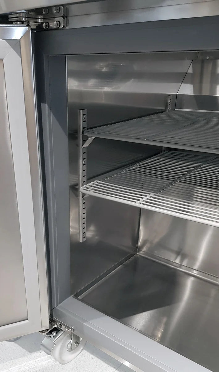 Coreco Saladette US Range 1200 - 1/2 avec rehausse vitrée