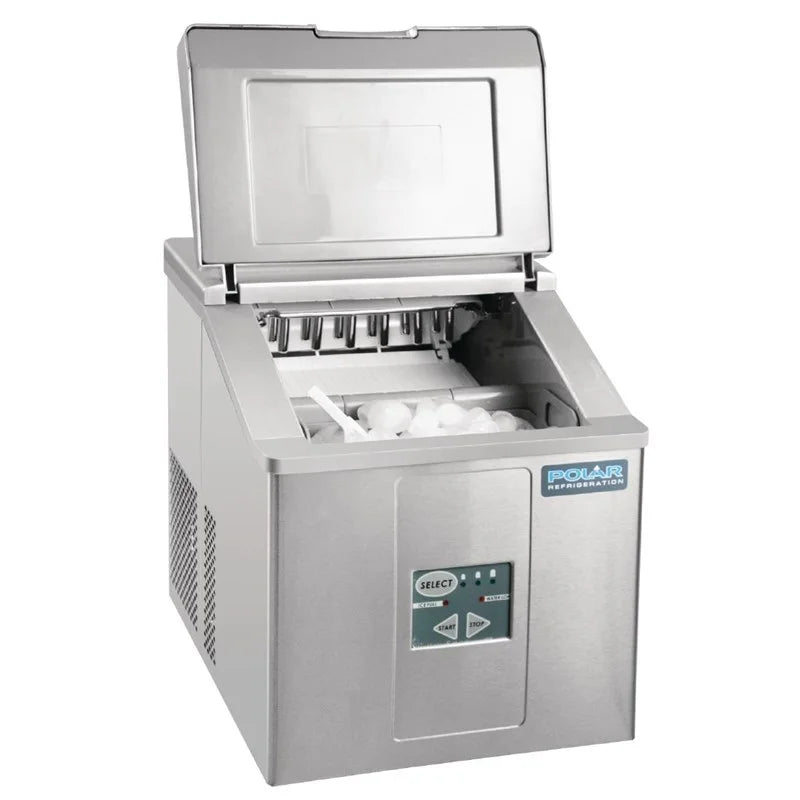 Machine à glaçons de comptoir Polar C-Serie avec distribution de 15 kg