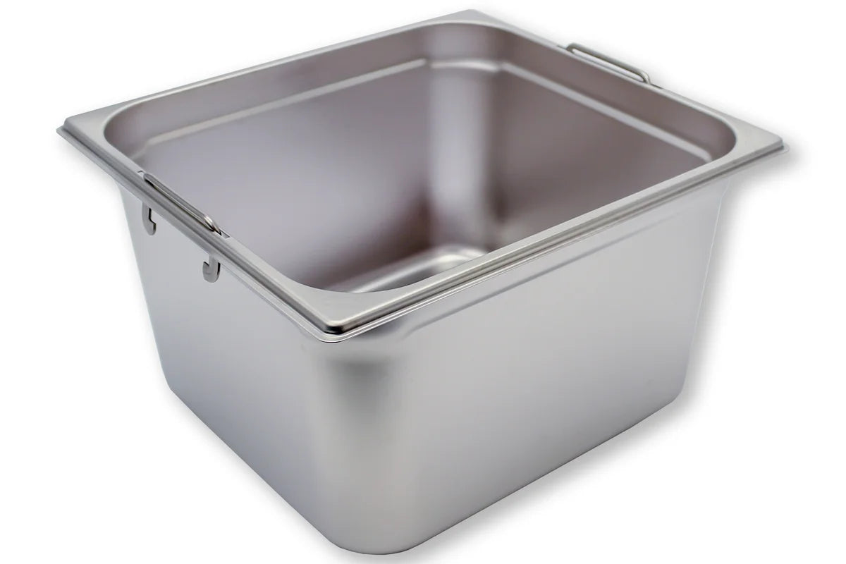 Bac GN Rieber en acier inoxydable GN 2/3 avec poignées encastrables - 200 mm, capacité : 15,3 litres, Mod. 23 200 F