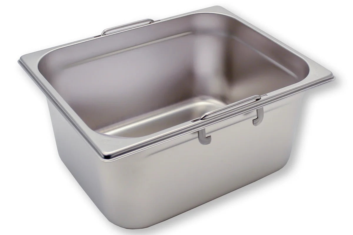 Bac GN Rieber en acier inoxydable GN 1/2 avec poignées encastrables - 150 mm, capacité : 8,4 litres, Mod. 12 150 F