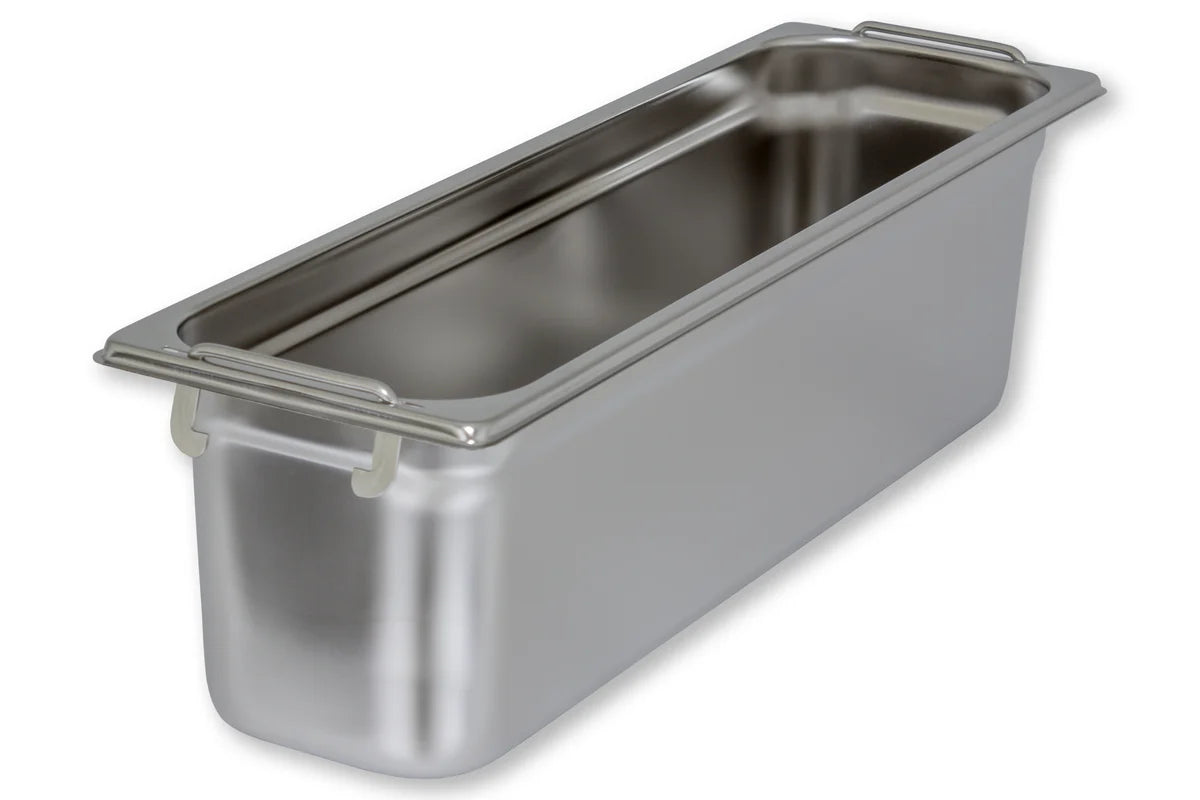 Bac GN Rieber en acier inoxydable GN 2/4 avec poignées encastrables - 150 mm, capacité : 8,4 litres, Mod. 24 150 F