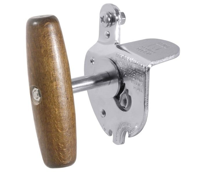 Ouvre-boîte avec manche en bois